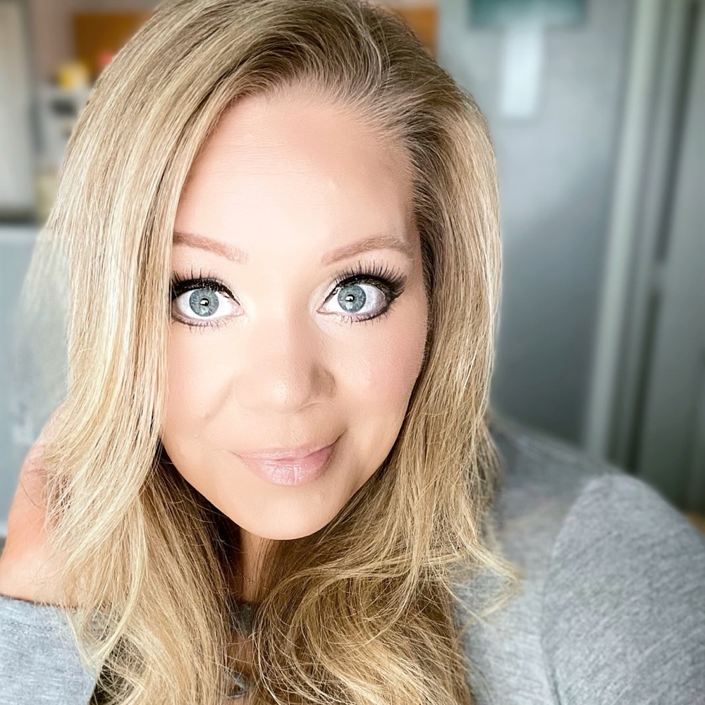 Meet your Posher, Brandi